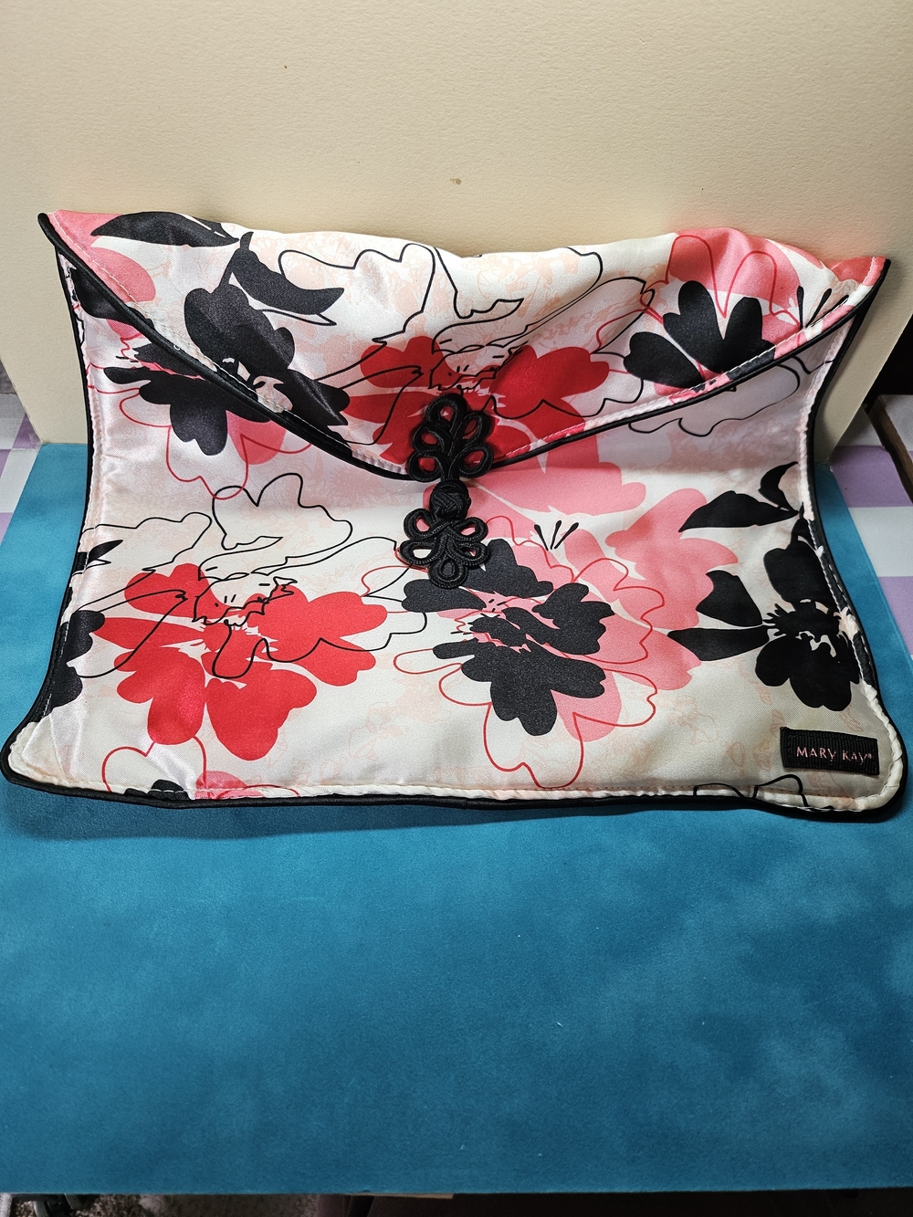 Mary Kay Pashmina Satin Cosmetic Clutch - Pink Black Cream